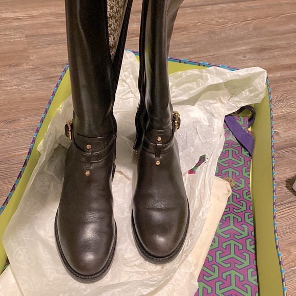 ❌ SOLD❌ Tory Burch boots - Picture 2 of 5